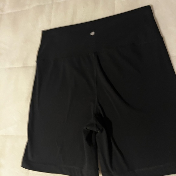 Yogalicious Jet Black Athletic Shorts - Picture 5 of 5
